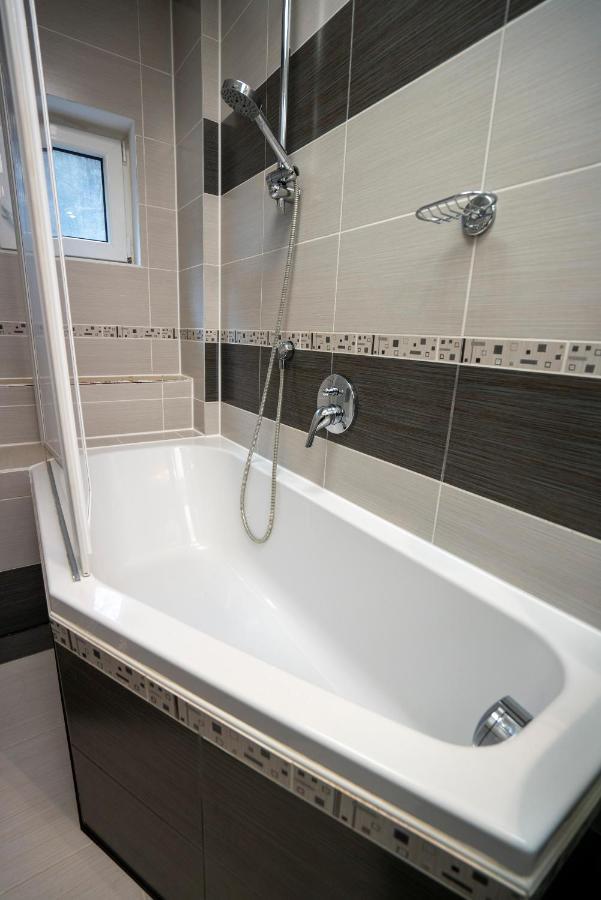 Apartment Ferdinand Карлові Вари Екстер'єр фото
